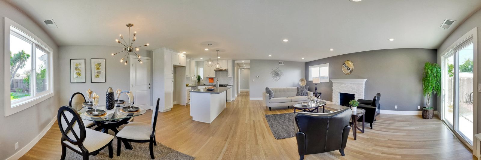 Dining Room Panorama_