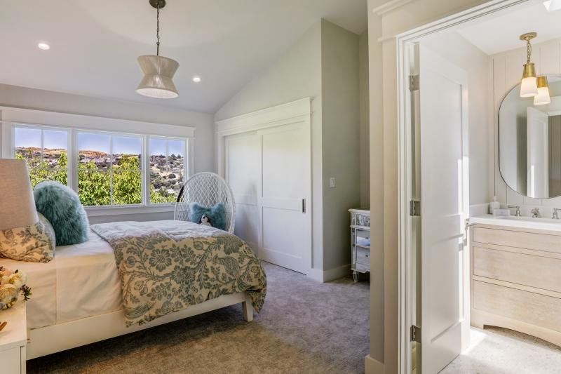 large_8Tamalpais-2019-87-MLS